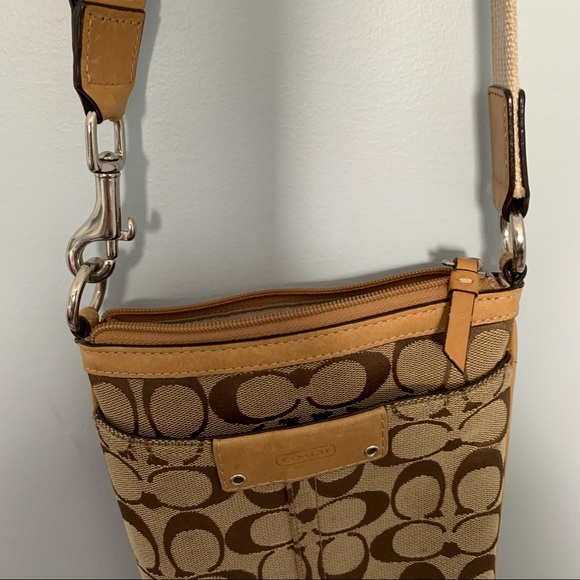 Coach Cross Body bag - Picture 3 of 8